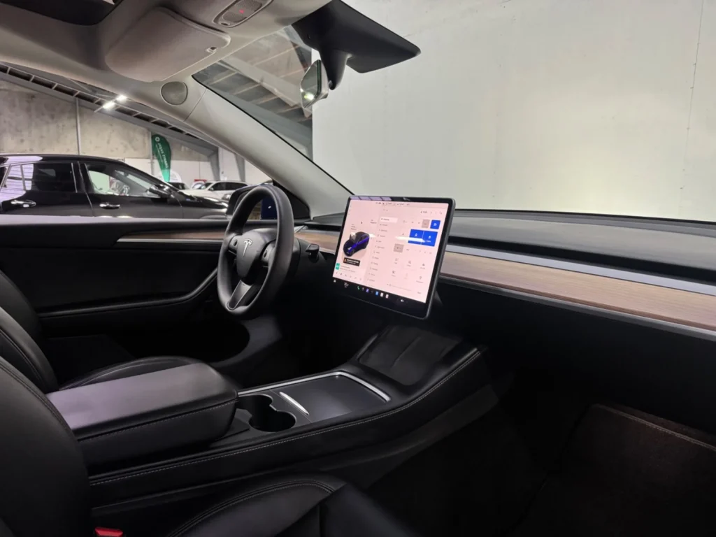 Tesla model Y